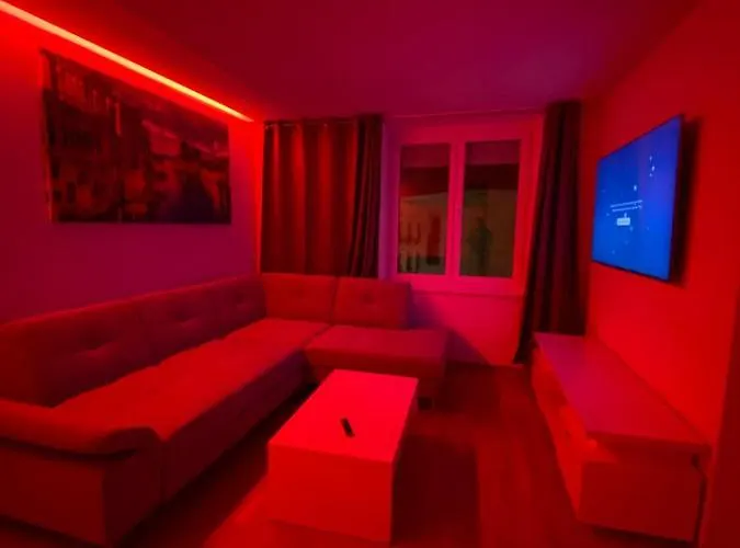 Апартаменты Niceapartment 1010 *